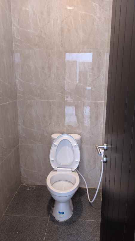 dijual rumah laceland bogor desa tajur