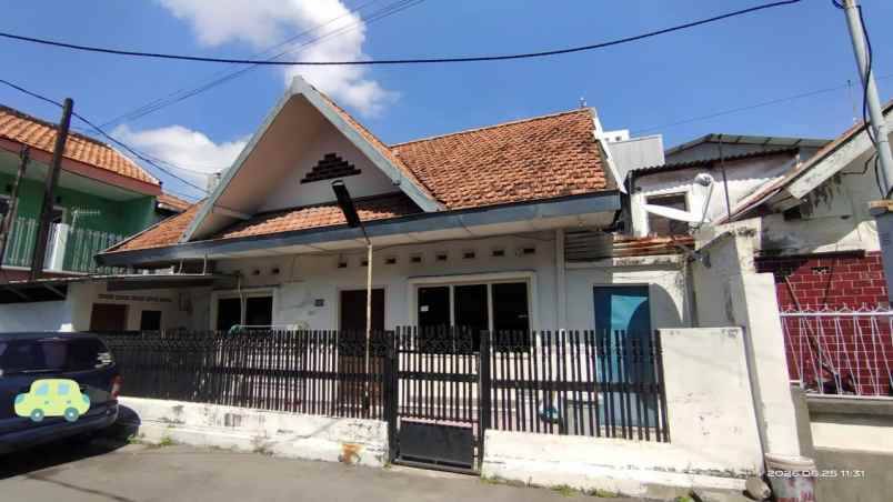 dijual rumah lemah putro embong