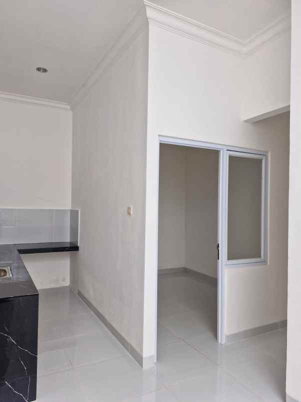 dijual rumah limus pratama regency
