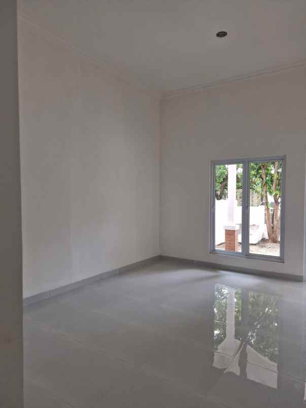dijual rumah limus pratama regency
