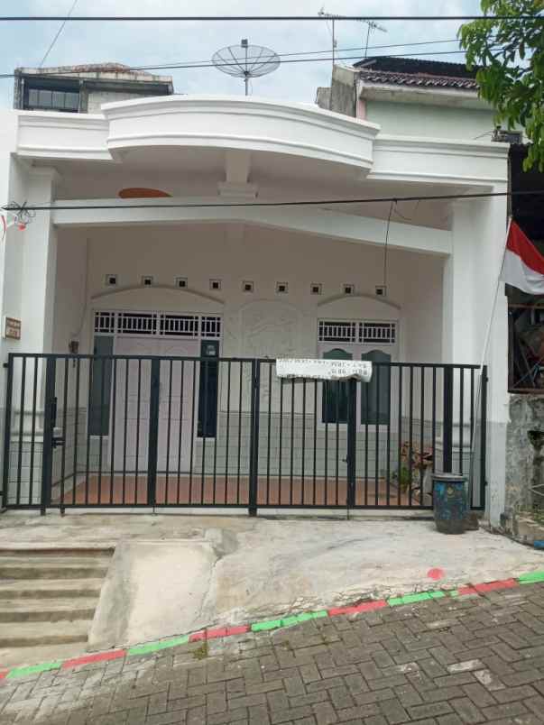 dijual rumah mangunharjo sambiroto