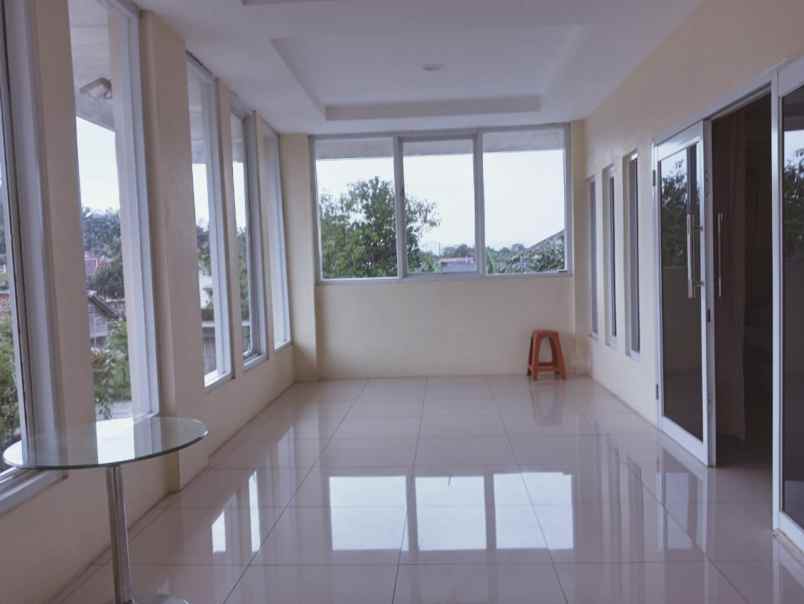 dijual rumah meewah parung bogor