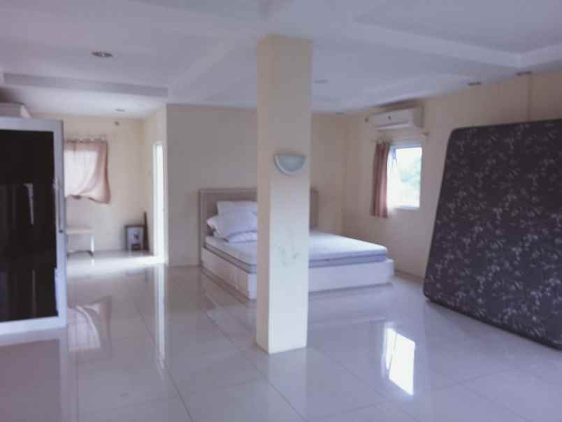 dijual rumah meewah parung bogor
