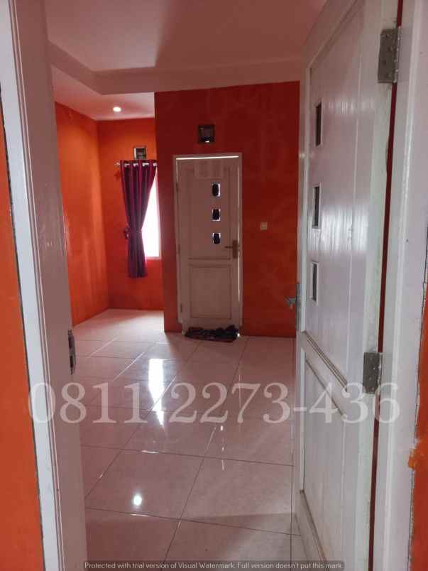 dijual rumah mekarawangi