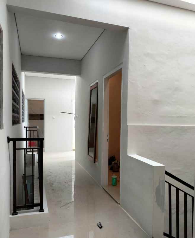 dijual rumah minomartani