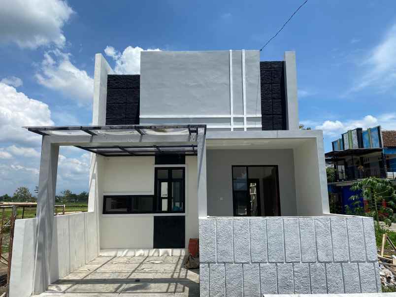 dijual rumah modern karta virendra berbah sleman