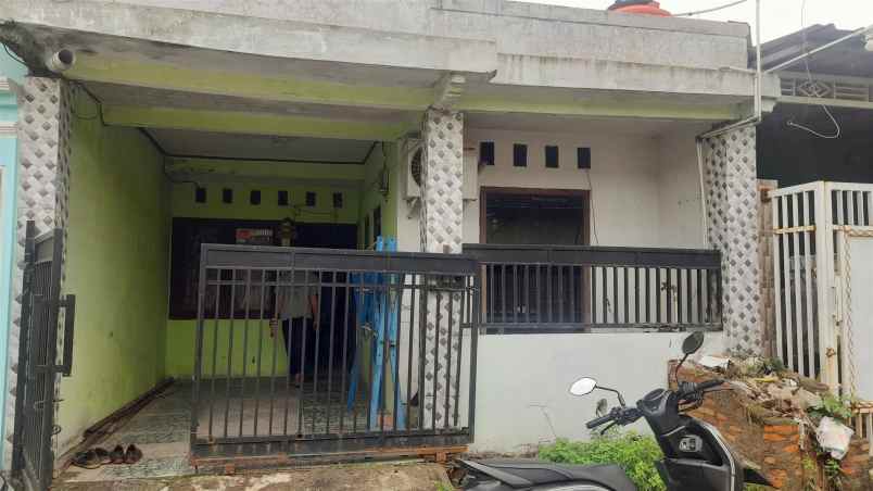 dijual rumah murah dalam perumahan karang bahagia