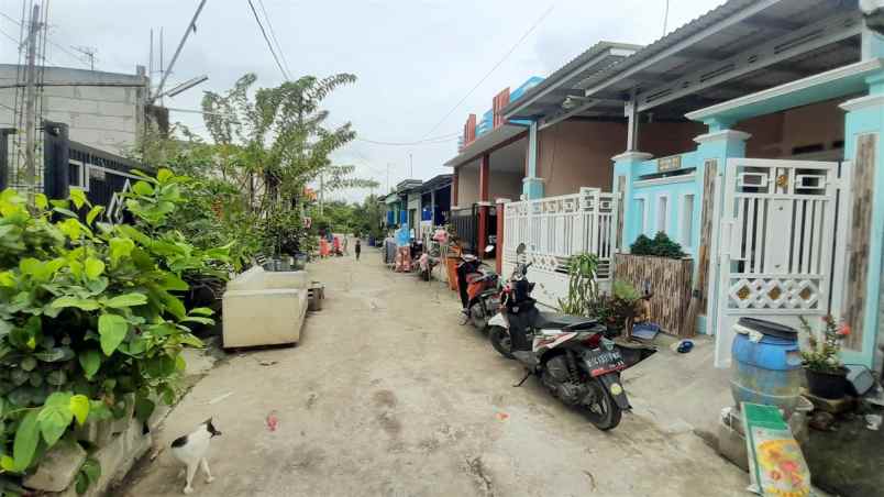 dijual rumah murah dalam perumahan karang bahagia