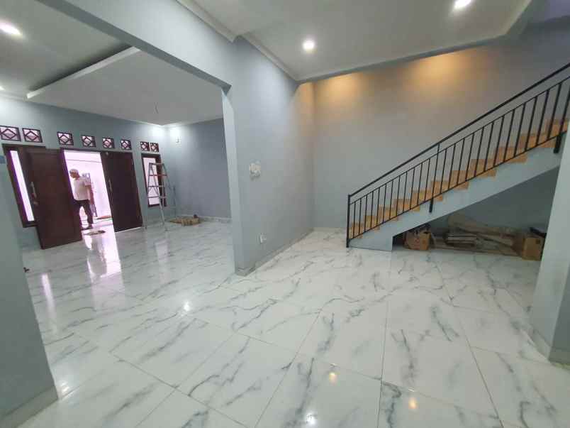 dijual rumah murah di ciracas jakarta timur