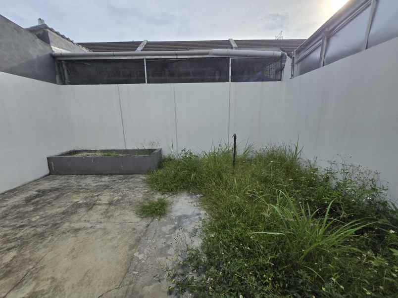 dijual rumah murah di suvarna sutera cikupa tangerang