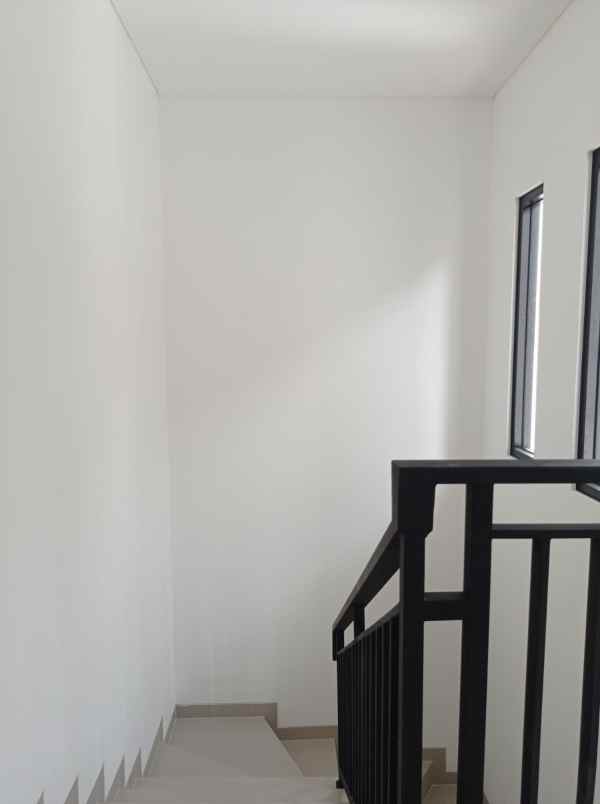 dijual rumah ngaliyan