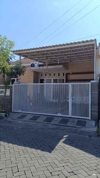 dijual rumah nirwana eksekutif