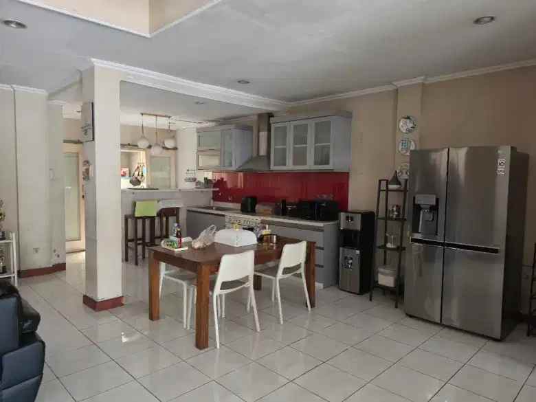 dijual rumah pancoran