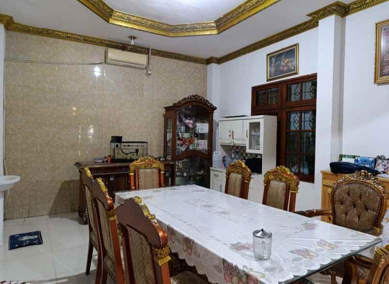 dijual rumah pancoran mas depok