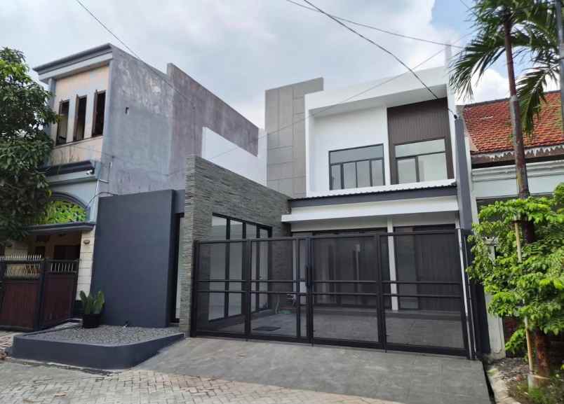 dijual rumah pandugo rungkut