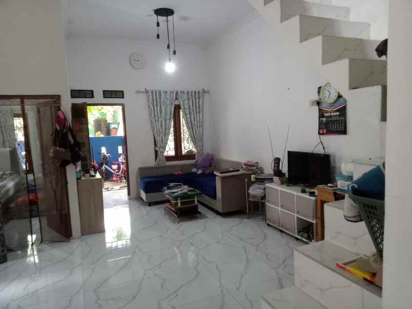 dijual rumah pasir putih sawangan kota