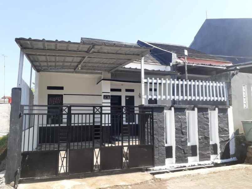 dijual rumah pasirwangi