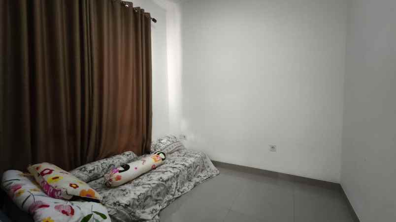 dijual rumah penjaringan jakarta utara