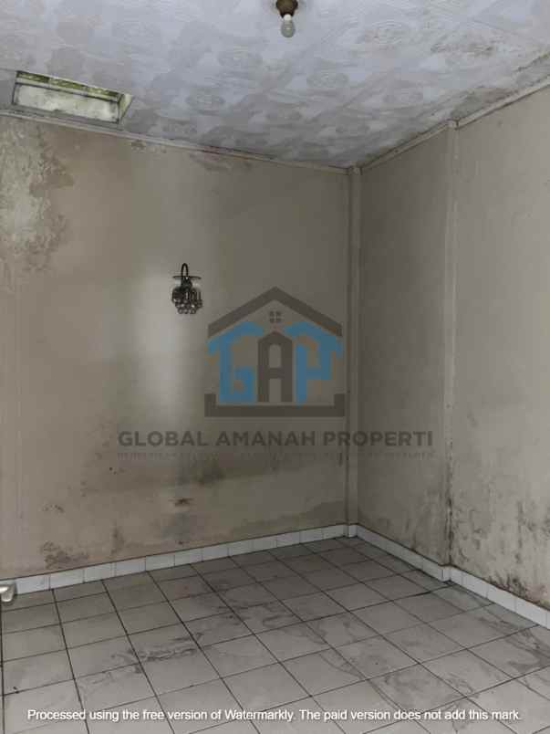 dijual rumah permata