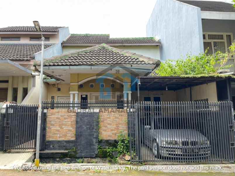 dijual rumah permata