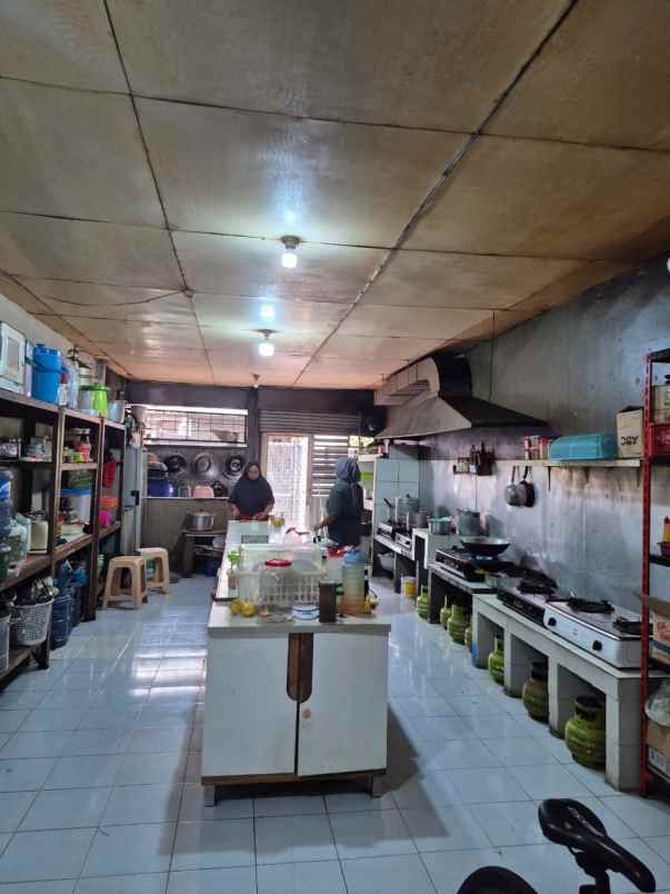 dijual rumah permata raya