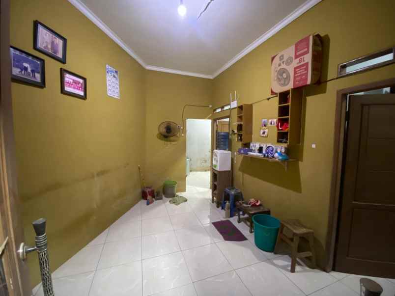 dijual rumah perum bos babelan