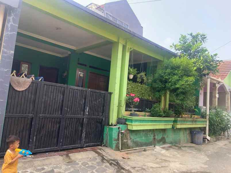 dijual rumah perum munjul jaya permai