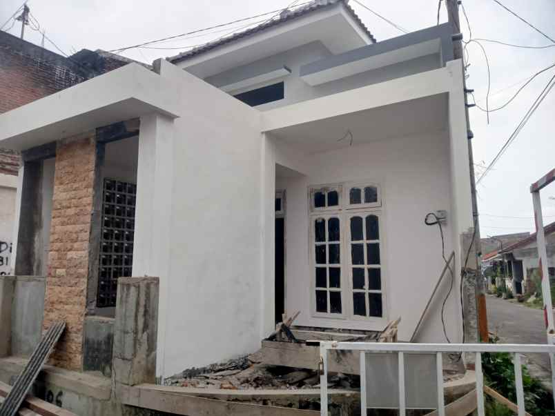 dijual rumah perumahan gpa karangploso