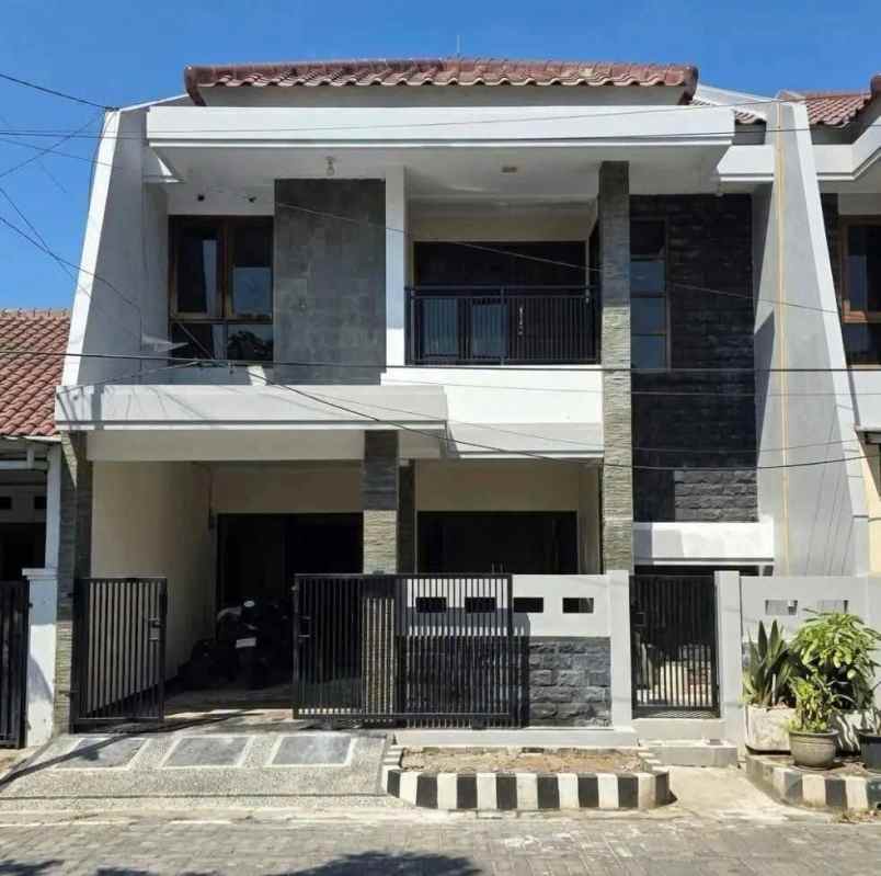 dijual rumah perumahan gunung sari indah
