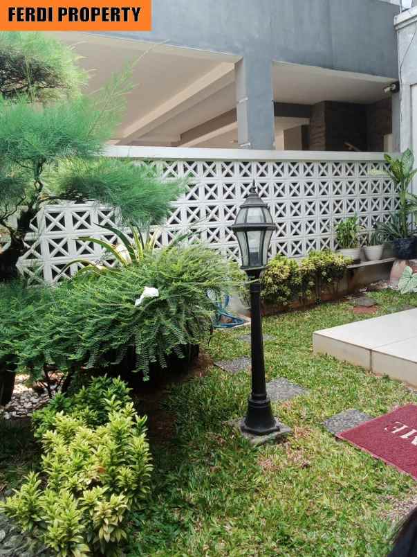 dijual rumah perumahan kota wisata cibubur