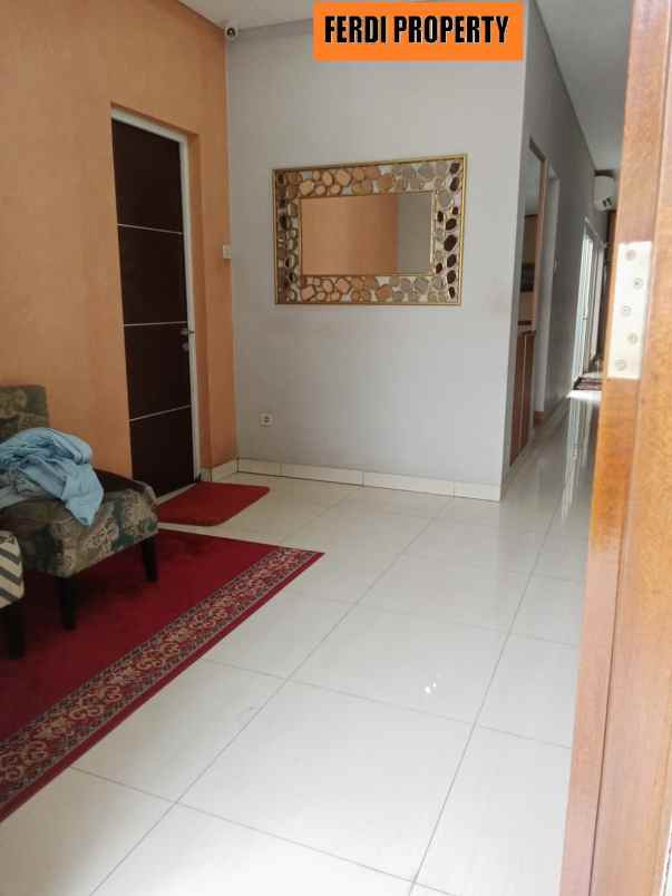 dijual rumah perumahan kota wisata cibubur