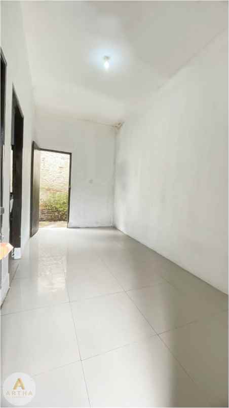 dijual rumah perumahan permata