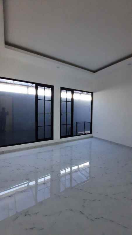 dijual rumah perumahan wisma mukti