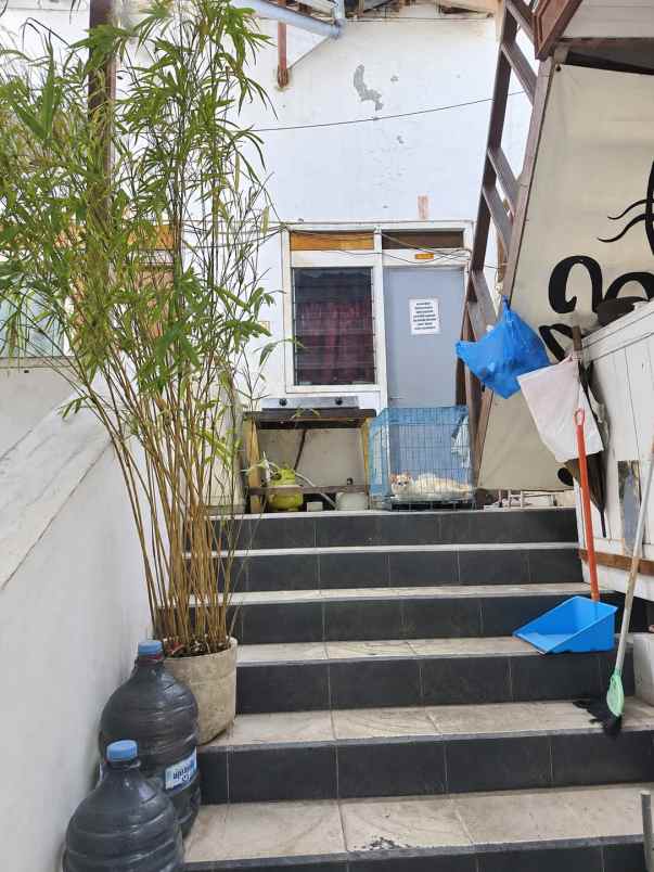 dijual rumah ploso