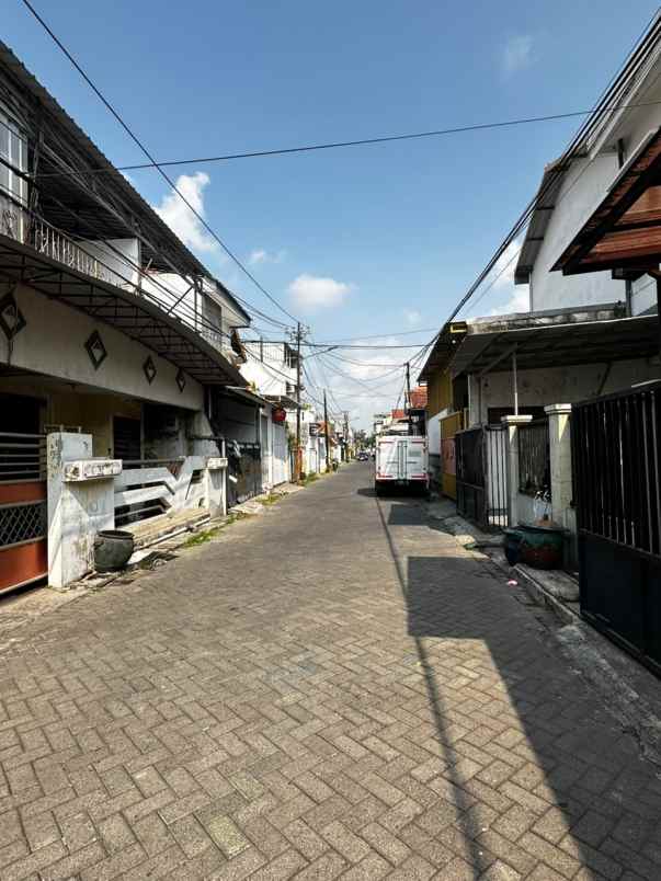 dijual rumah ploso