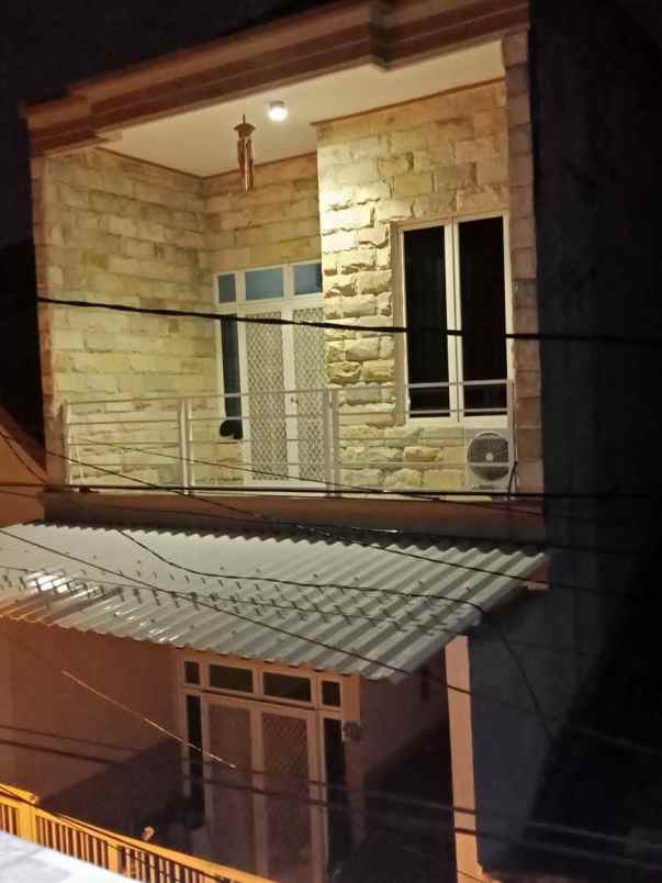 dijual rumah ploso timur tambaksari
