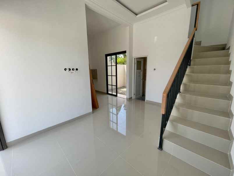 dijual rumah pocis bakti jaya serpong