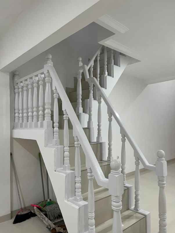 dijual rumah pondok bambu