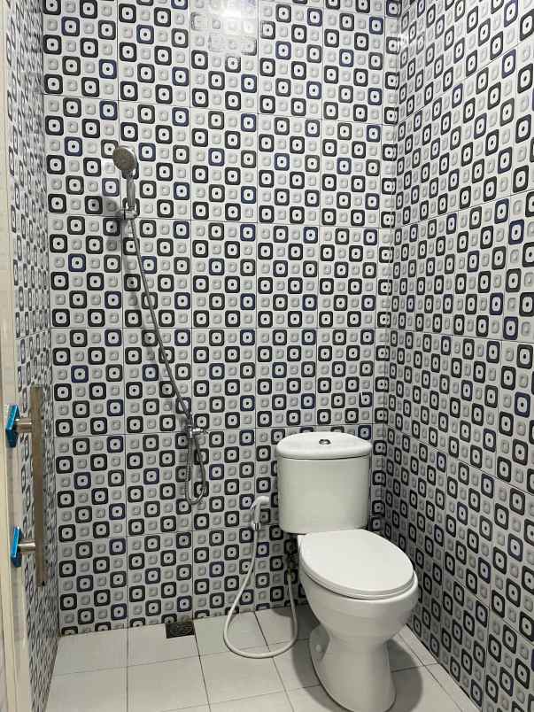 dijual rumah pondok bambu