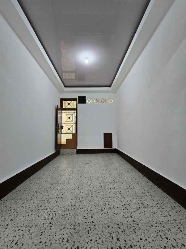 dijual rumah pondok kelapa jakarta timur