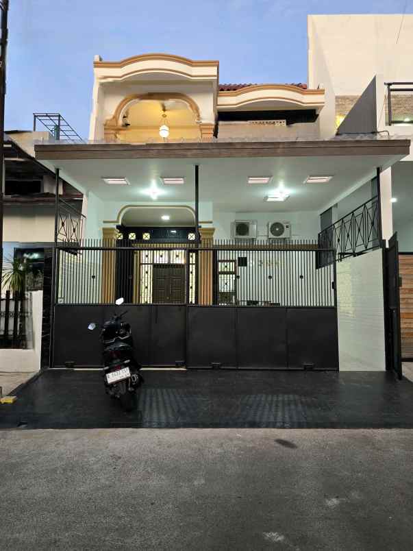 dijual rumah pondok kelapa jakarta timur