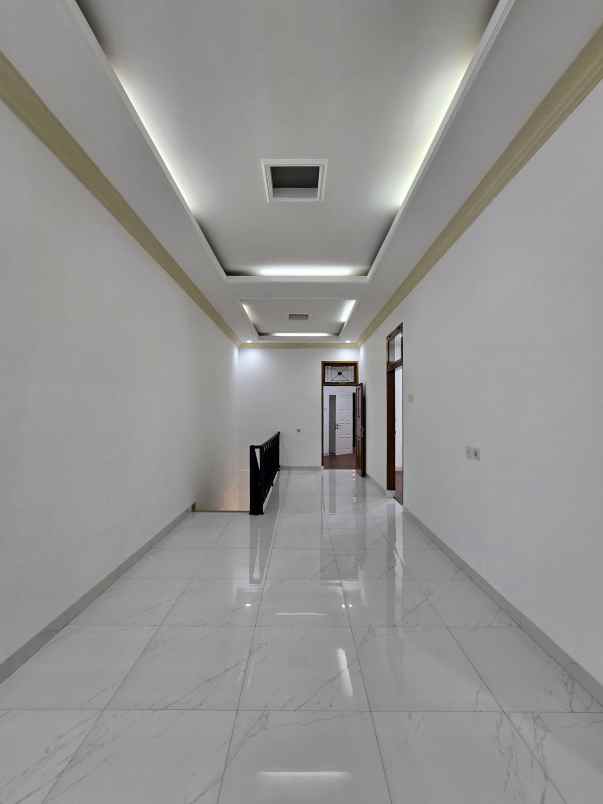 dijual rumah pondok kelapa jakarta timur