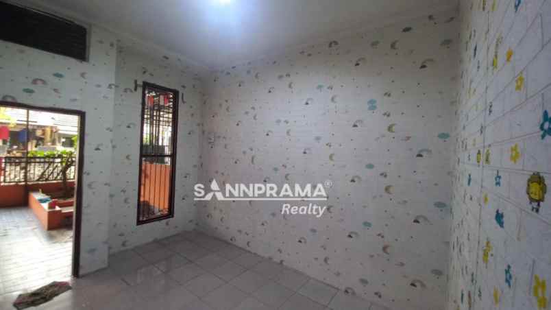 dijual rumah pondok petir