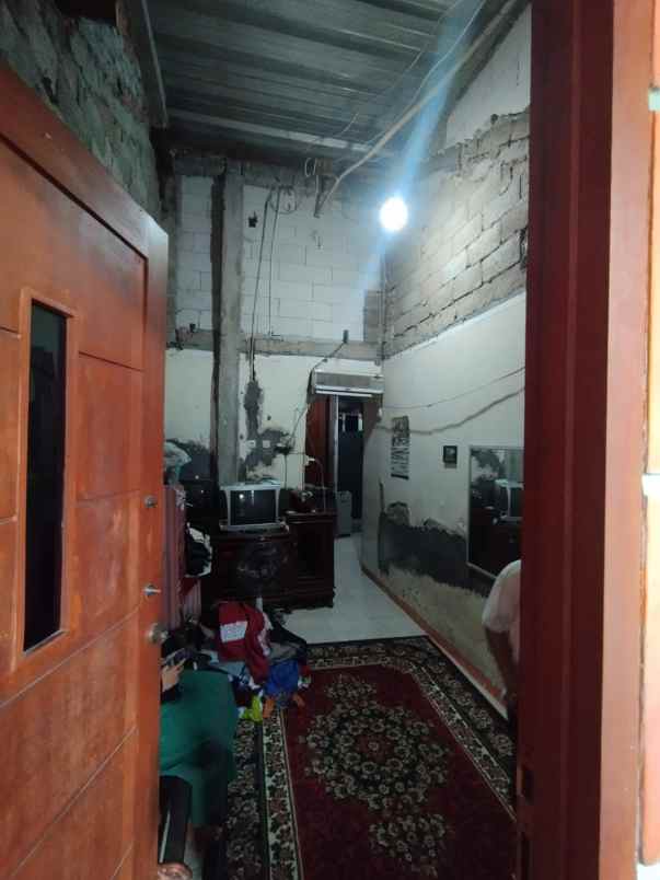 dijual rumah pondok ungu sektor 5