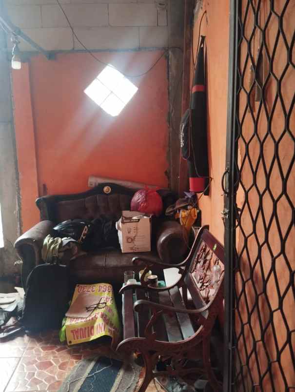 dijual rumah pondok ungu sektor 5