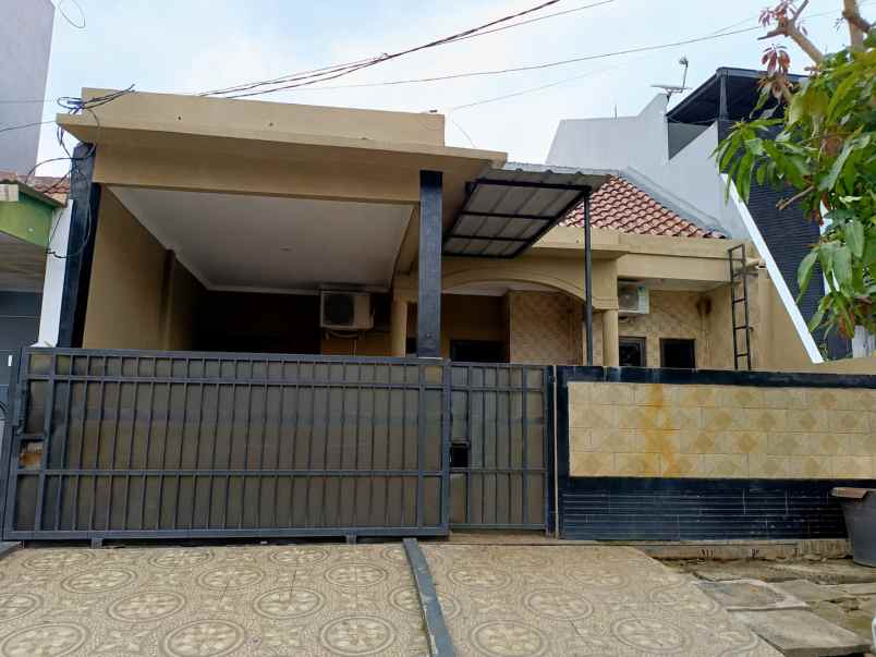 dijual rumah prima harapan regency