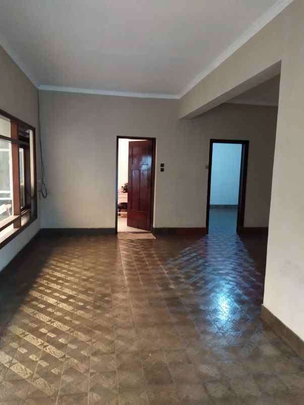 dijual rumah rajiman