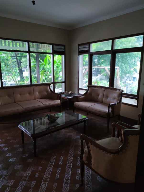 dijual rumah rajiman