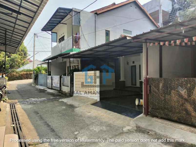 dijual rumah sariwangi