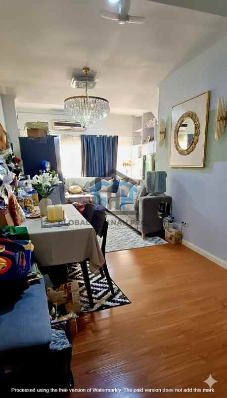 dijual rumah sariwangi